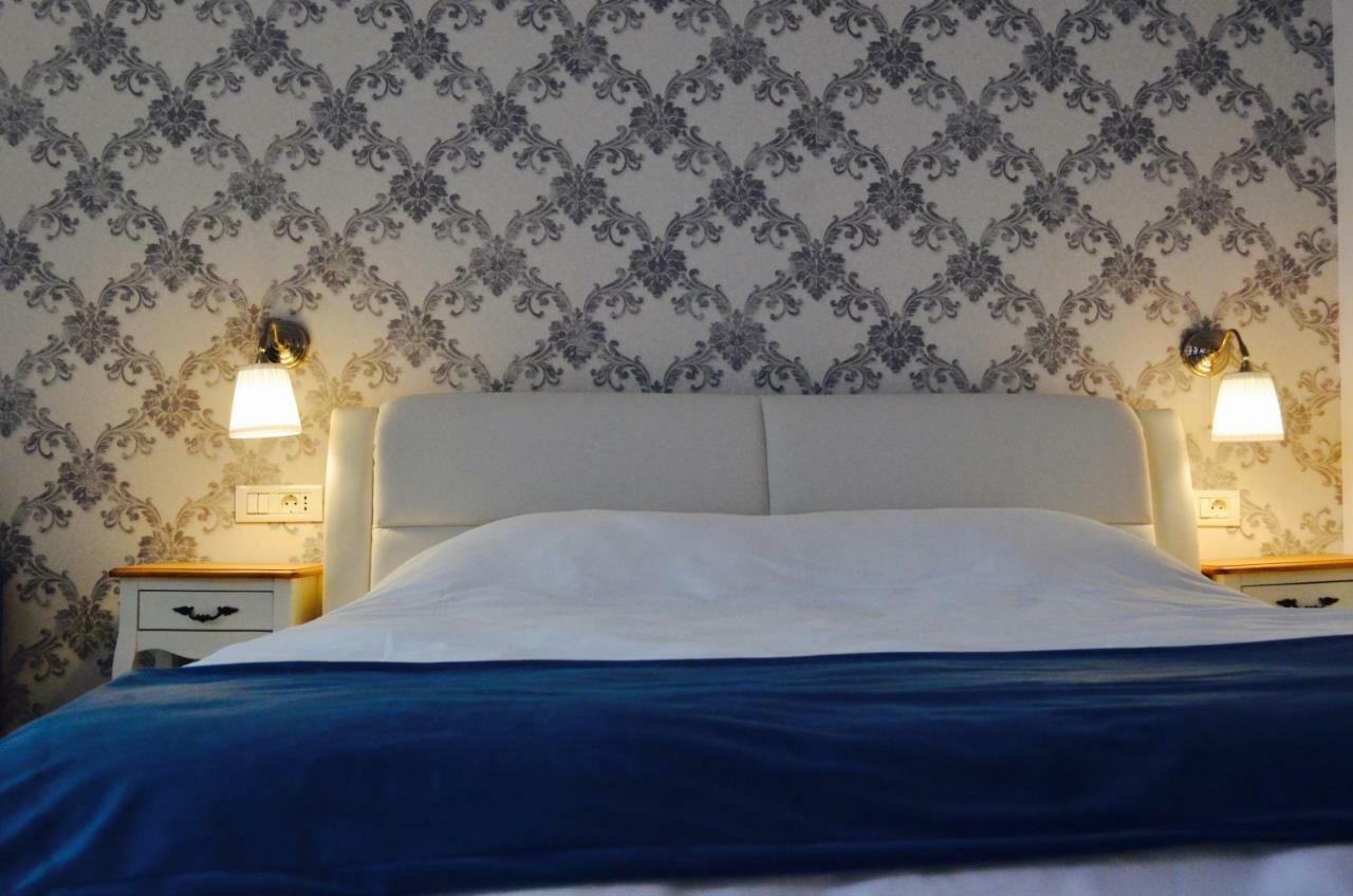 Lovelystay Oldtown Studio Braşov Exteriör bild