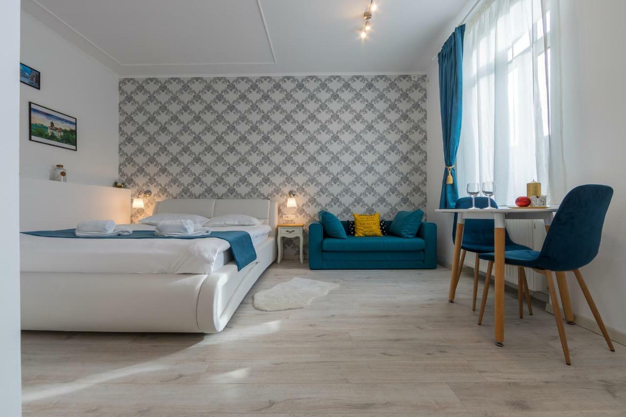 Lovelystay Oldtown Studio Braşov Exteriör bild