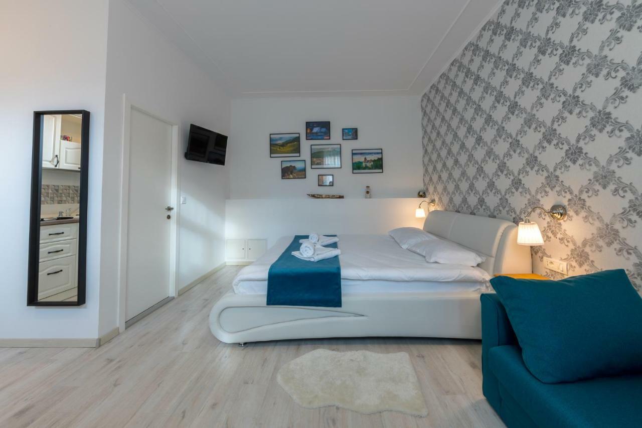 Lovelystay Oldtown Studio Braşov Exteriör bild