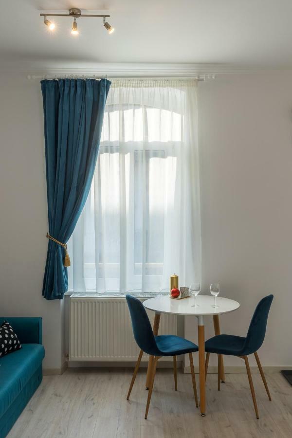 Lovelystay Oldtown Studio Braşov Exteriör bild